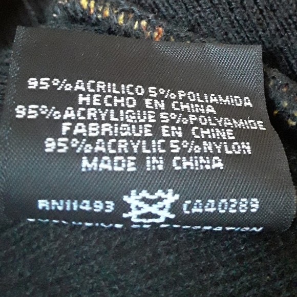 New Era - University of Michigan Women's Leopard pattern Knit Hat. - Picture 4 of 4